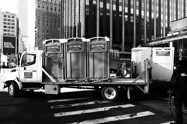 Best Porta potty rental for outdoor events  in St Francis, WI